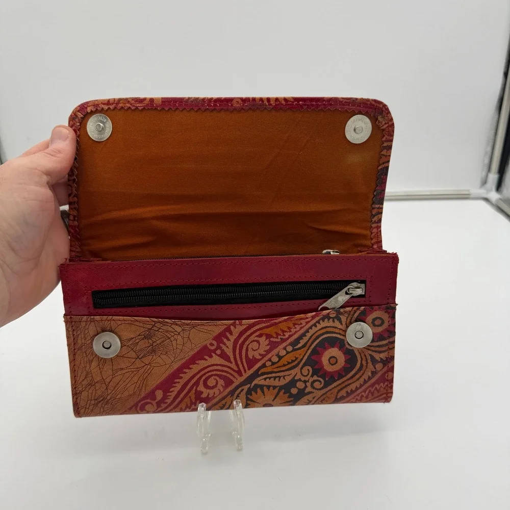 Vintage Hand Tooled Leather Paisley Mandala Clutch Wallet Boho Red Brown 8 Inch